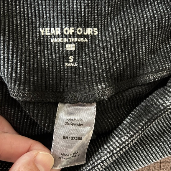 Year of Ours ribbed shorts - small - Picture 3 of 3